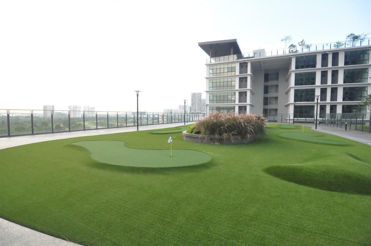 Kenwingston Square Garden By Idealhub Cyberjaya Eksteriør billede